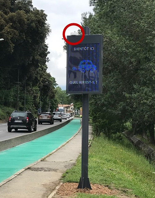 Antenne sur panneau
